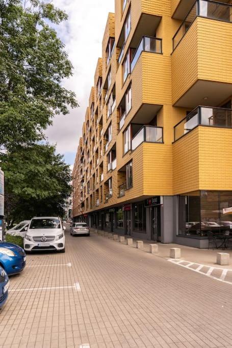 Apartament Na Grabiszynskiej Wroclaw Exterior photo