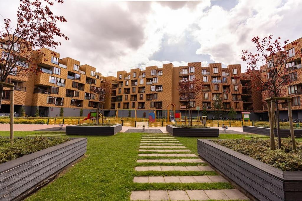 Apartament Na Grabiszynskiej Wroclaw Exterior photo